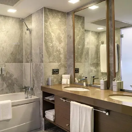 Secluded Bay Presidential Milas